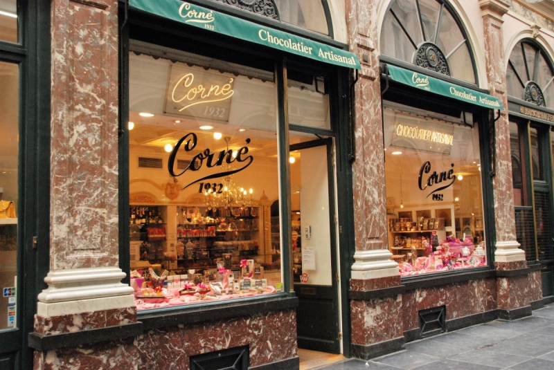 vente-PEILLON-min_chocolate_chocolaterie_shop_luxury_chic_gallery_brussels_belgium-558146